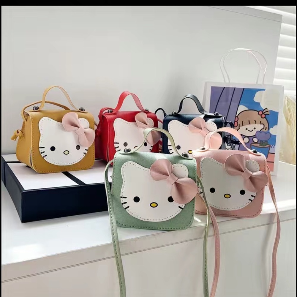 Hello Kitty Crossbody Bag (5 Colors Available) Gem